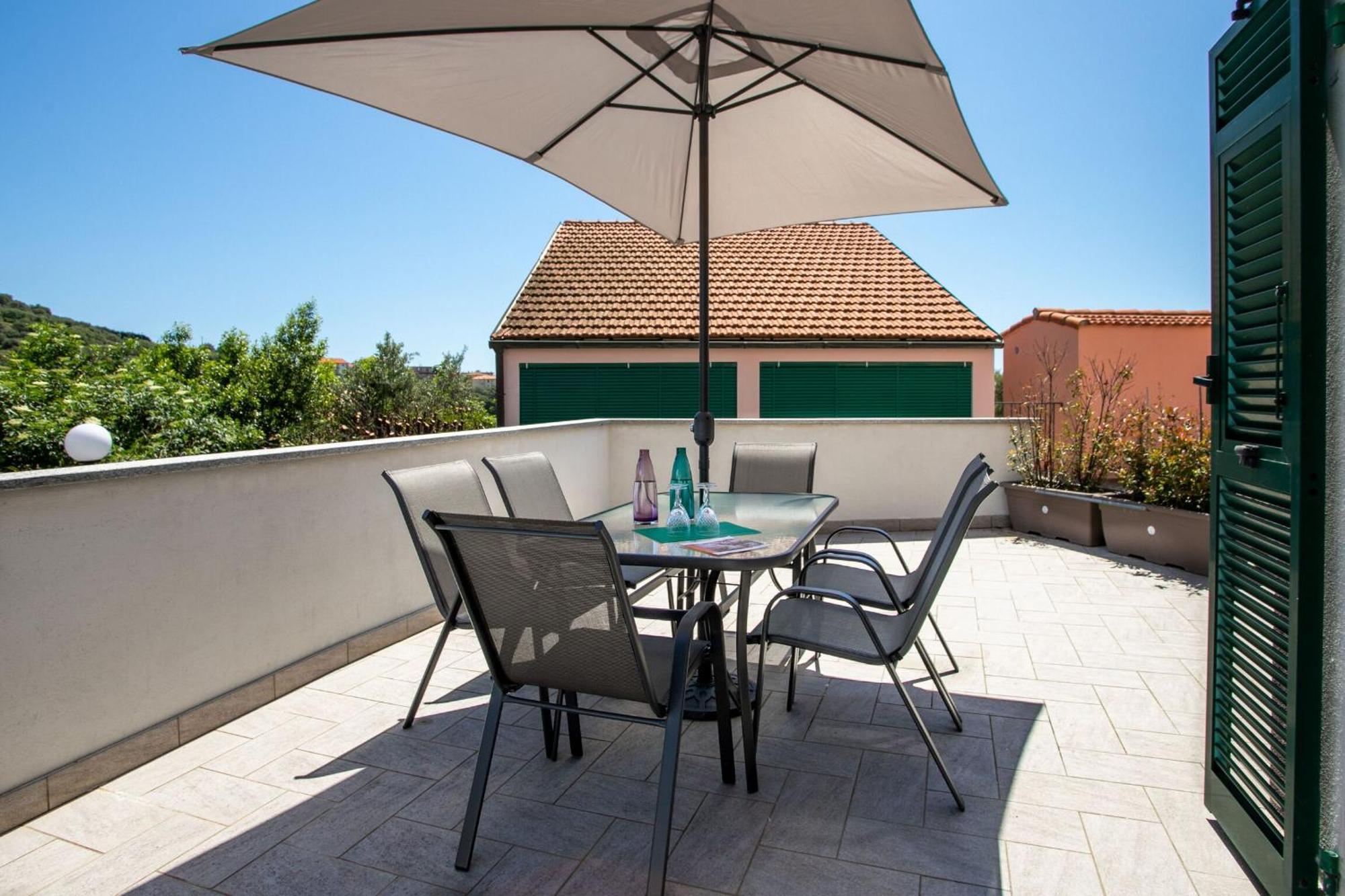 Villa Zafferano Suites Celle Ligure Eksteriør billede